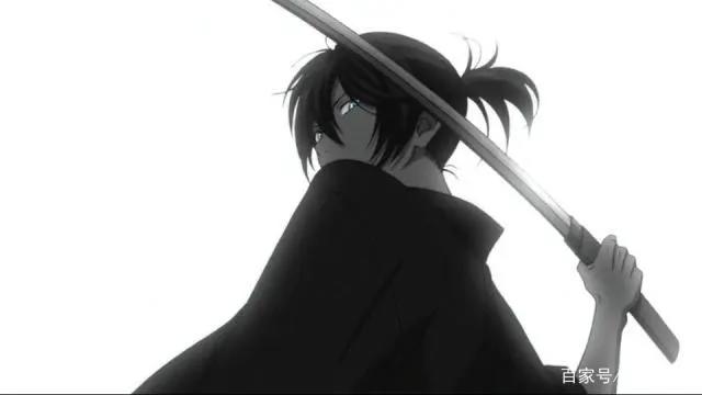 野良神中改变夜斗一生的女人-樱，也是夜斗的第二位神器