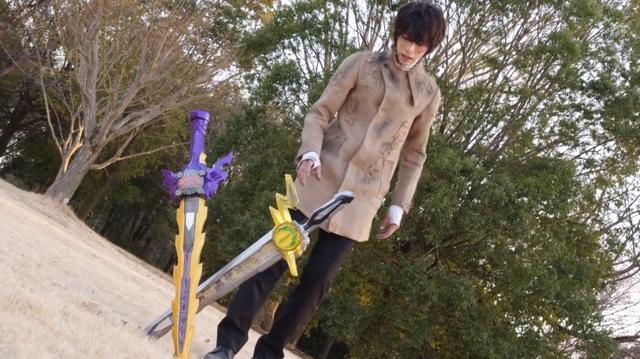 假面骑士圣刃：天灾和莲这对CP的告别，留下了圣刃中的名梗