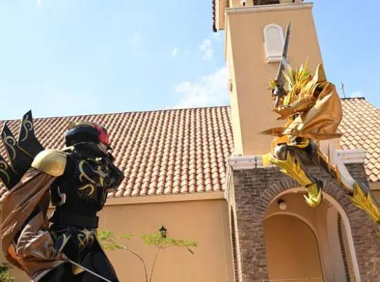 假面骑士圣刃：老乌翻开棺材板复活四贤神，儿童露娜成长为美少女