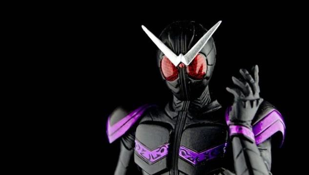 相较于奥特曼来说，为什么很多人说，假面骑士很丑呢？