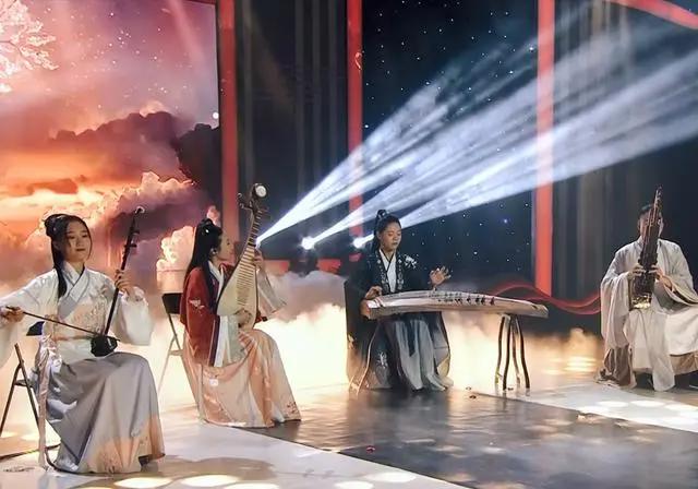 《天官赐福》良心的联动官方，非遗文化有意义，肯德基值得表扬！