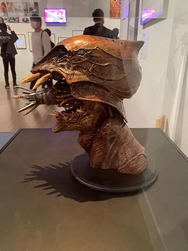 跟着个人展去看庵野秀明，玩转动画、机设和特摄的超级人生