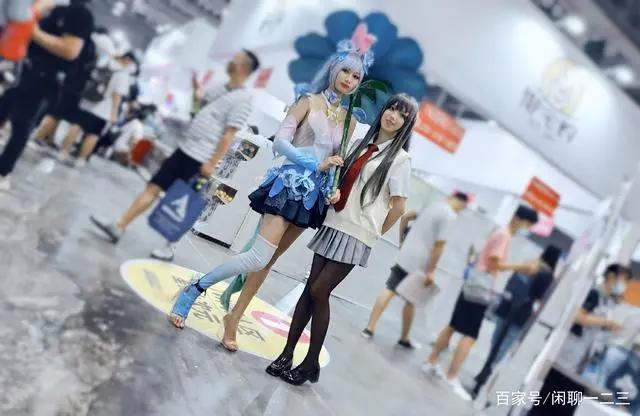 滴滴滴，请领取今天的Cosplay福利！各位绅士，你喜欢玩崩坏3吗？