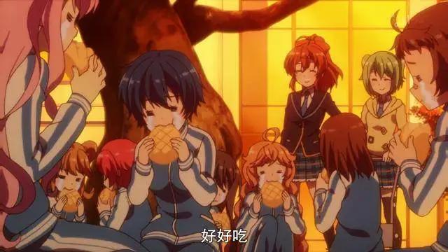 动漫：听说二次元的可爱妹子，爱吃菠萝包？