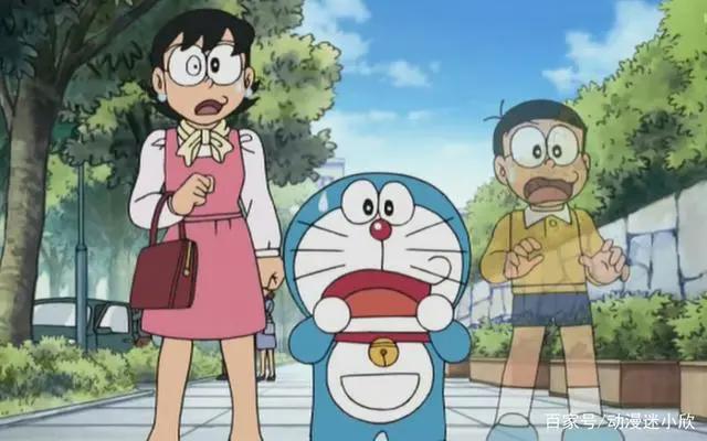 被眼镜封印的颜值，戴上眼镜平平无奇，摘下后：美女你谁？