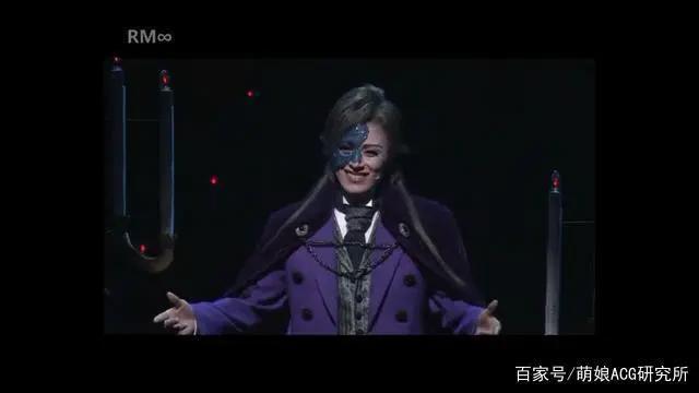 宝冢歌剧院，全日本男人的情敌，居然是比男子更英俊的女演员？