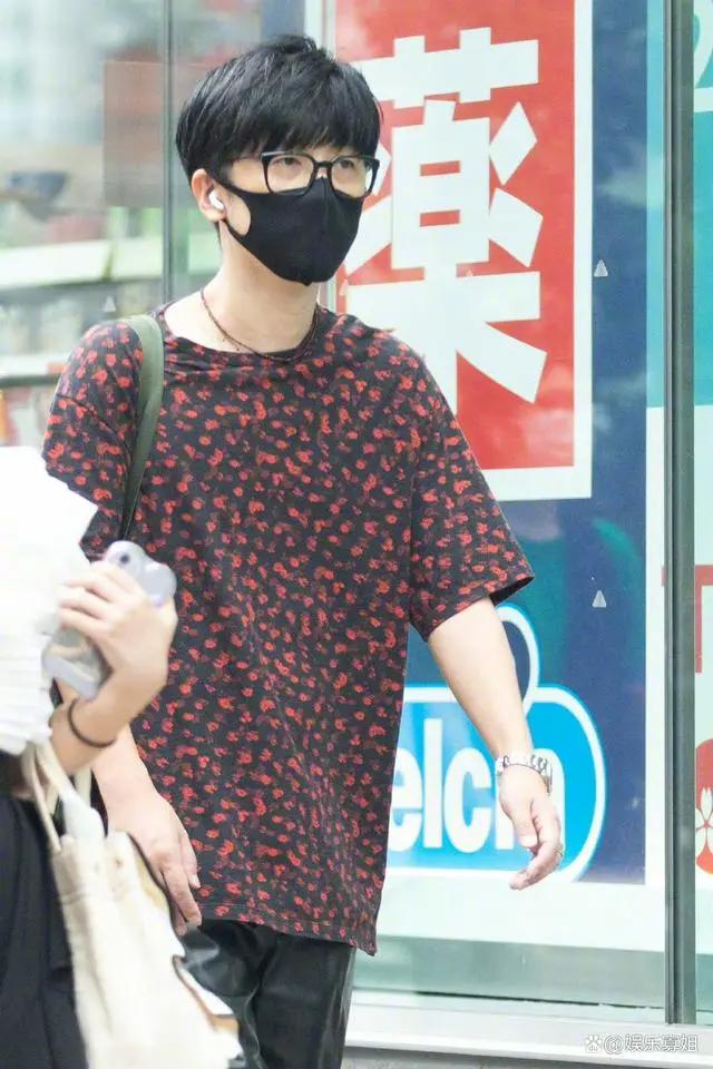 知名声优樱井孝宏已婚，对象为同期的前声优，两人相识已有20年