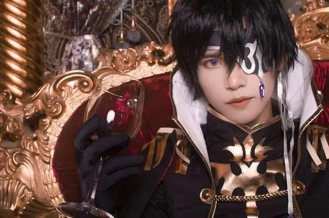 亡国的阿基德cosplay你还在看什么