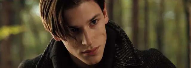 《月光骑士》：这么黑暗，真的一点都不漫威