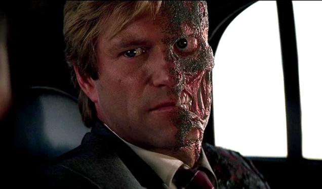 华纳正与丹泽尔·华盛顿之子商讨加盟《蝙蝠侠》，饰演“双面人”