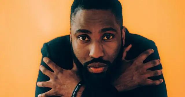 华纳正与丹泽尔·华盛顿之子商讨加盟《蝙蝠侠》，饰演“双面人”