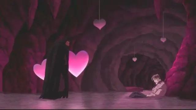 超人后来成了政府走狗，老的不行的蝙蝠侠把他揍了一顿