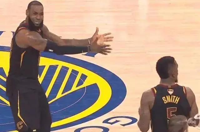 牛顿的棺材板压不住了！日本人打篮球甚至要上天