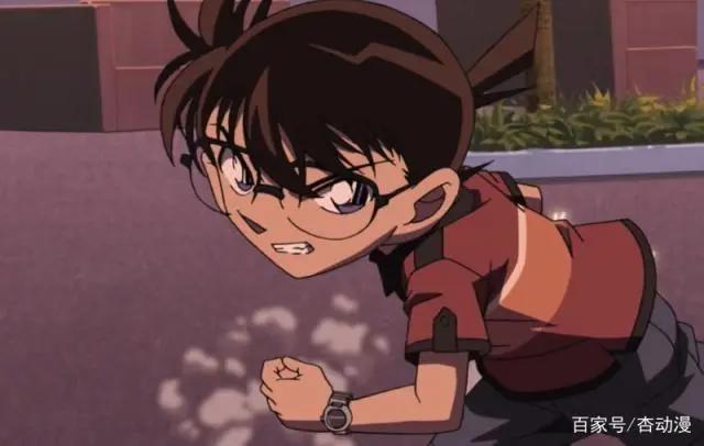 名侦探柯南：无视子弹的五个角色，京极真以一敌十，石川刀劈子弹