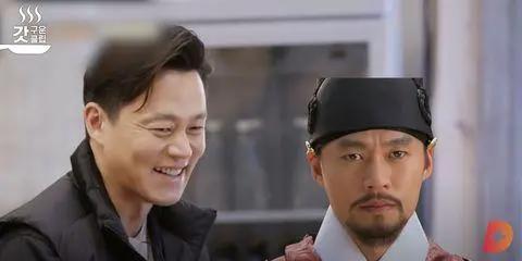 《尹STAY》朴叙俊见客人素描笑到崩溃！崔宇植变《寄生上流》爸爸