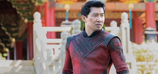 漫威新的十年不被看好？黑寡妇电影提前预热，《尚气》全程拉胯