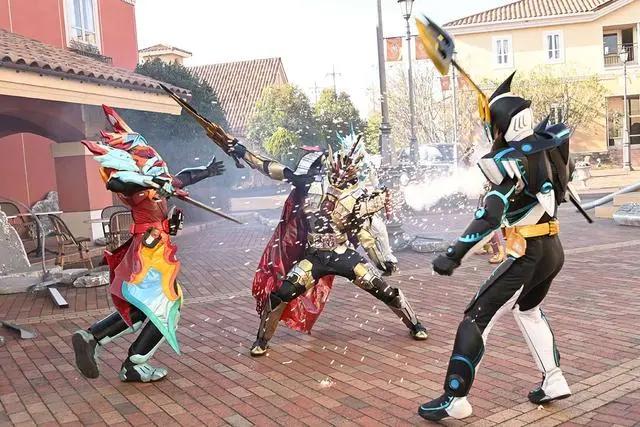 假面骑士圣刃36话先行，圣主变身无敌所罗门，一人单挑全部骑士