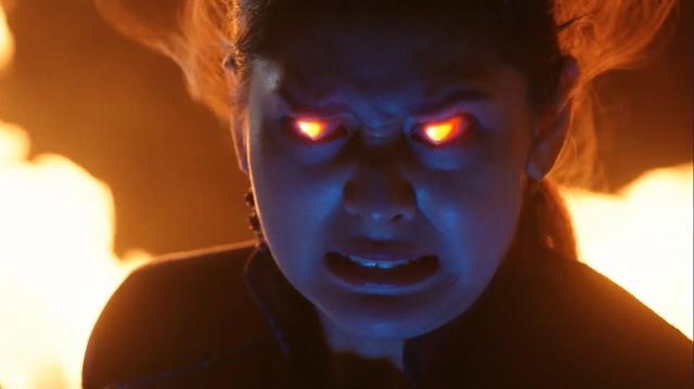 假面骑士圣刃：万万没想到，不善社交的恒剑，居然会是芽衣的粉丝