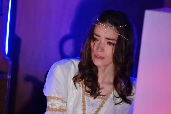 假面骑士圣刃：sabera新创华翻译为佩剑，圣刃首位女骑士诞生！