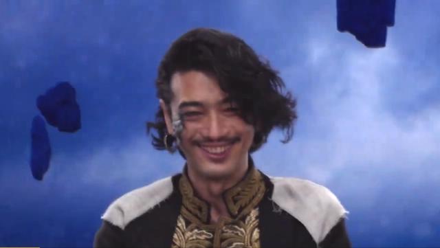 假面骑士圣刃剧场版：不死鸟疯狂狩猎，六大剑士参战，仁叔好妖孽