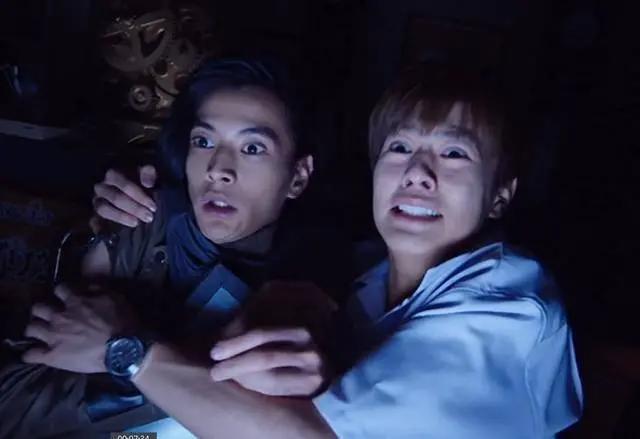 假面骑士圣刃超战斗dvd：x剑侠成为外挂，圣刃获得全新形态！