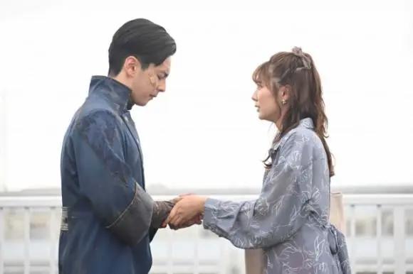 假面骑士圣刃44话追加：大战前的温馨，大露娜和晴香都回归了！