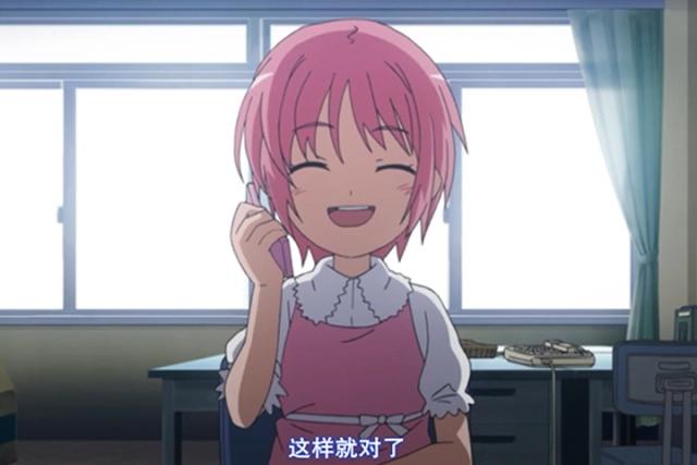 动漫中会抽烟的角色，外表可爱的月咏小萌，原来是个“大烟枪”
