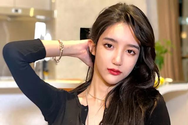 “伪装身份和性别”可不是动漫的专属，动物界比比皆是，不信你看