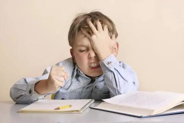 班主任坦言：数学成绩好的学生，大多有这5种表现，你有几种？