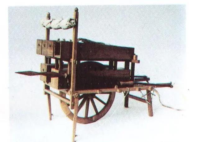 战锤3震旦宣传片中的东亚武器