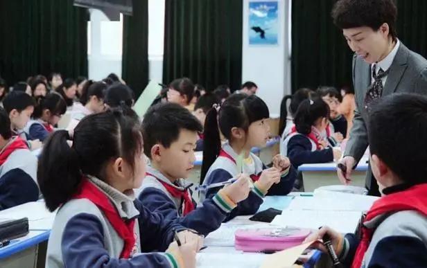 小学低年级不注重这几件事，三年级大概率会被拉开差距