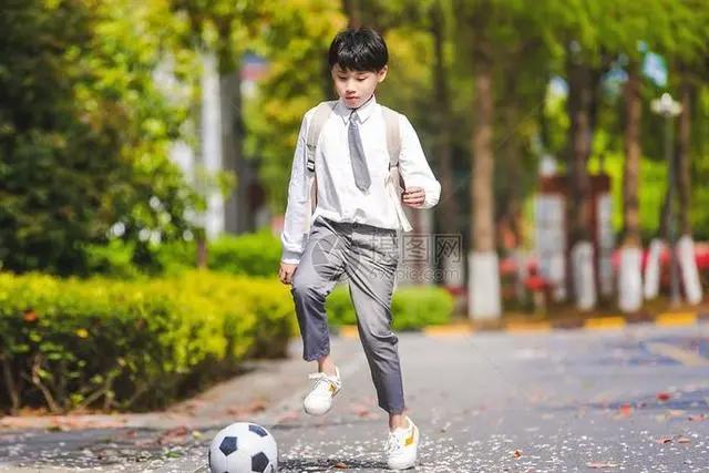 小学低年级不注重这几件事，三年级大概率会被拉开差距