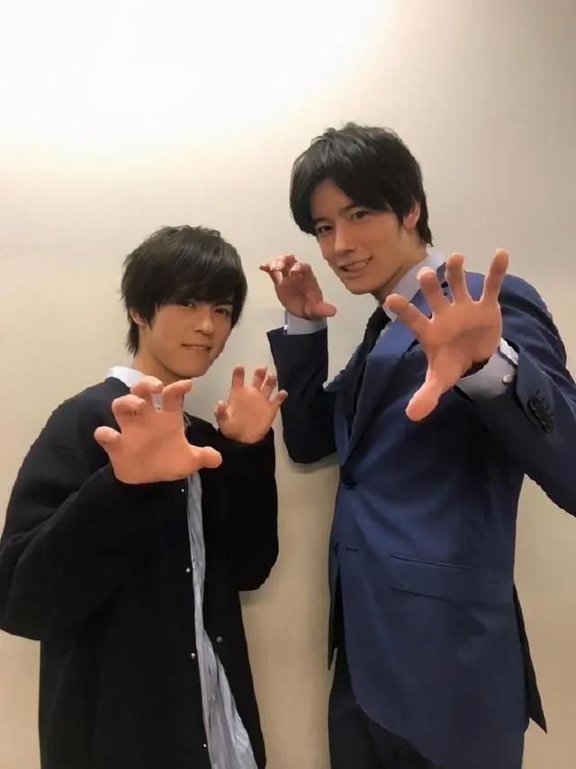 假面骑士圣刃耐久值99的神器，不愧是神十亿虾饺，檀黎斗神