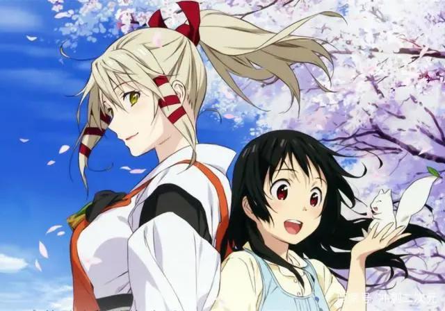 二次元的狐仙大大，有可爱的，有温柔的，还有个色色的