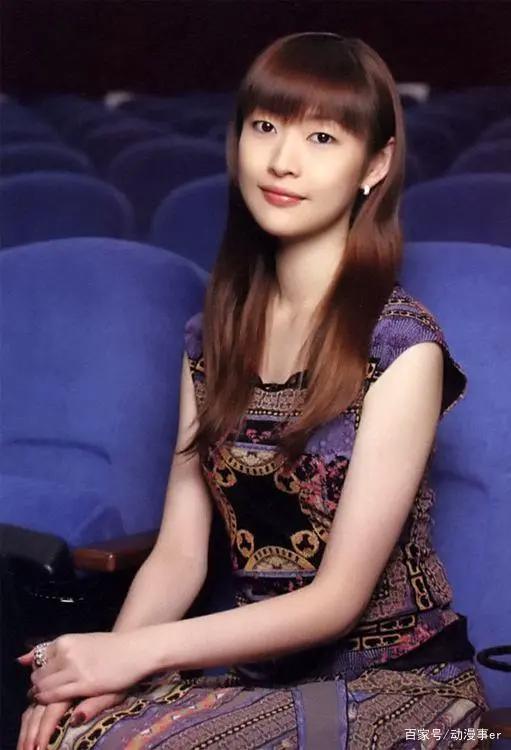 能登麻美子：超治愈女声优，反派也能萌起来