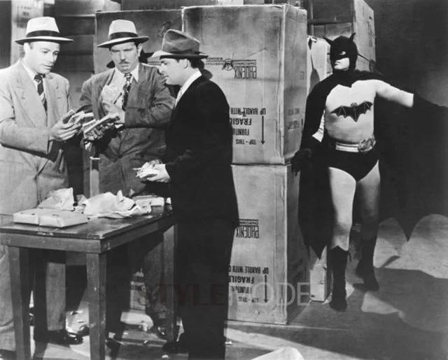 为你介绍那些蝙蝠侠的扮演者们