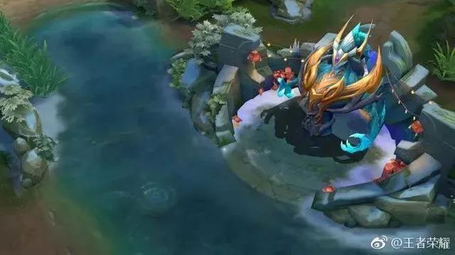 我怕新年的钟声太响，你会听不见我的祝福，我怕除夕的鞭炮太吵，你会收不到我的问候……