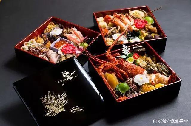 如果去了二次元，新年会怎么过？在日本动漫中，他们会做这些事