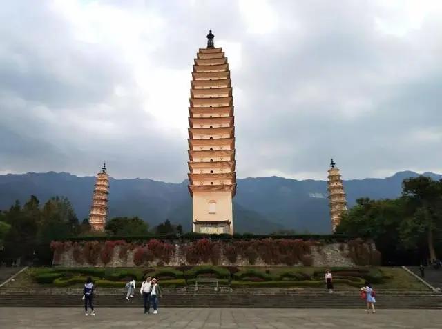 大理和香格里拉的梦幻之旅，这里大概是我见过的最美天空！