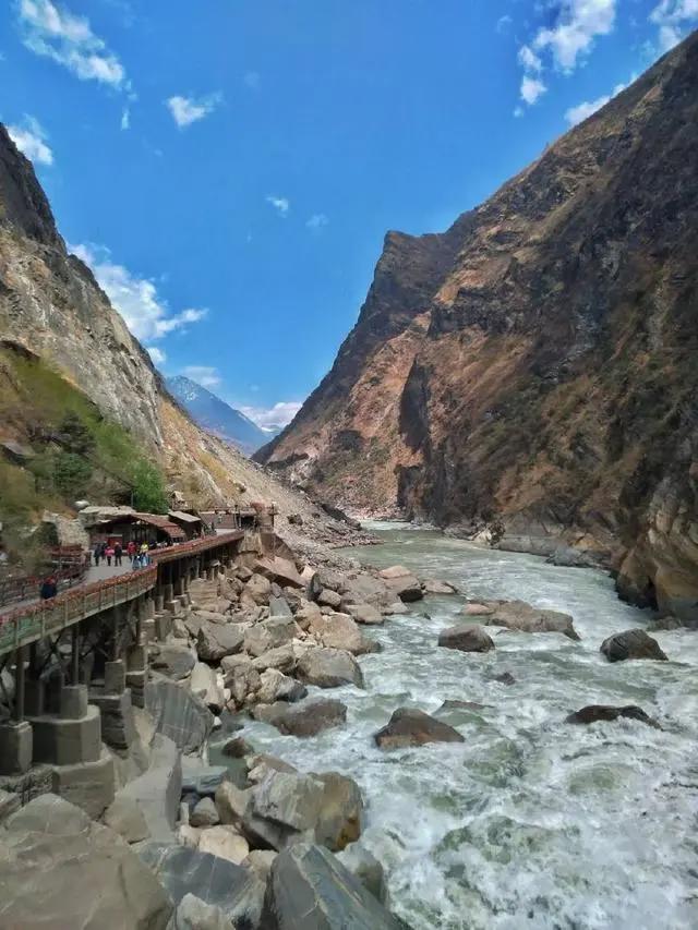 大理和香格里拉的梦幻之旅，这里大概是我见过的最美天空！