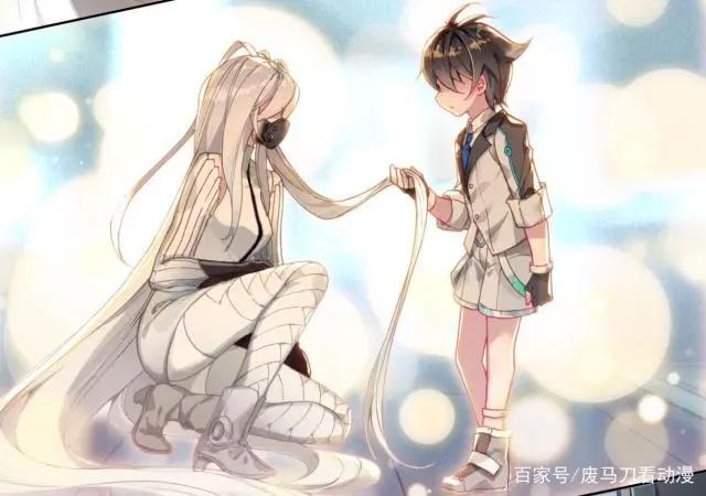 终极斗罗：唐舞麟一脚跺碎流星级攻击舰，古月娜挥手击毁隐形战舰