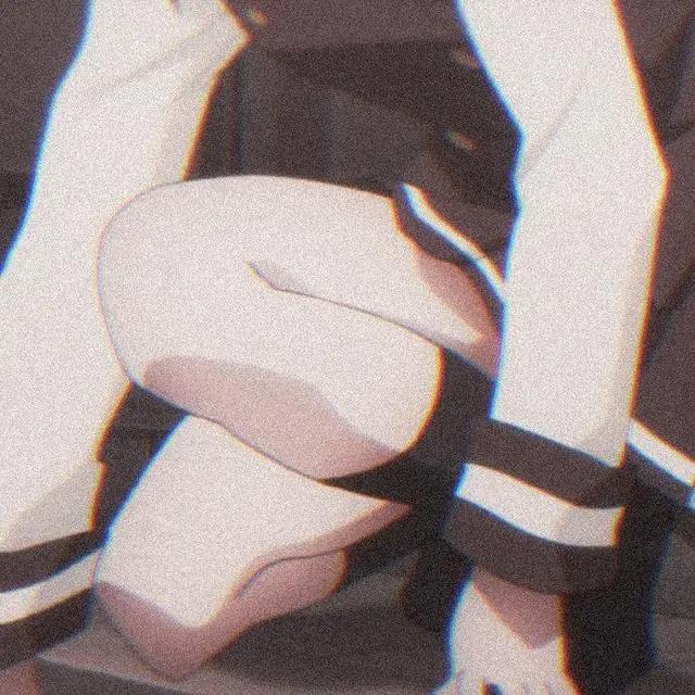 伤感动漫头像：即使遍体鳞伤也希望你是快乐的模样！