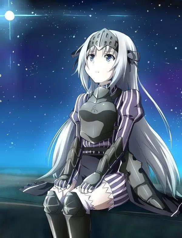 面如冰霜美如雪花，盘点动漫中的银发无表情美少女，你最想抱走谁