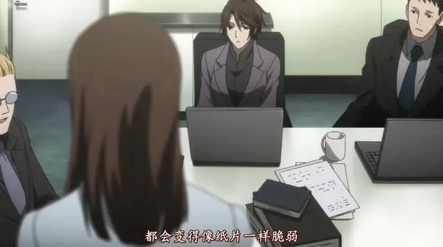 这部动画的女主发明了量子计算机，妄图以此实现世界和平