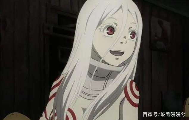 五位拥有白色睫毛的女孩，第三位非常漂亮！