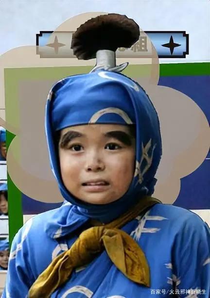 《忍者乱太郎》比《火影忍者》更早出现忍者学校和三人小组。