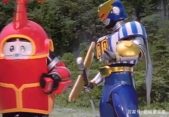 童年动漫中非常厉害的三大主持人，敬业不怕死