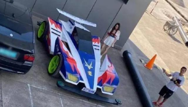 爷青回，达人做出真实比例四驱车，神还原《四驱兄弟》胜利冲锋