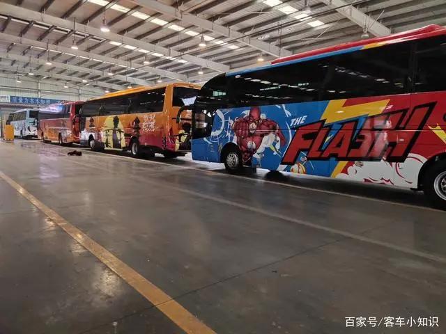 国外的旅游大巴有一颗动漫心