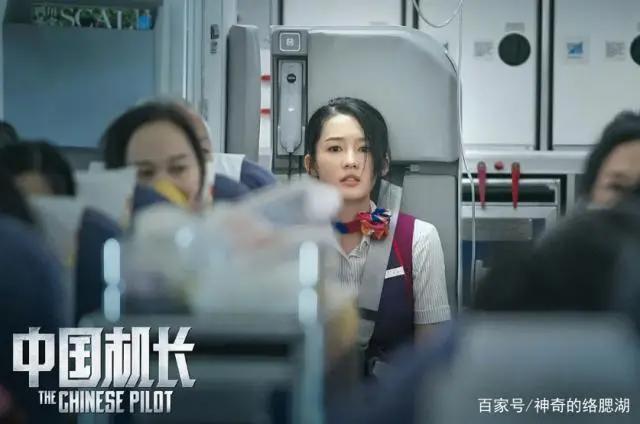 国庆档的十年硝烟，徐克、吴宇森比拼武侠，邓超、李连杰对决奇幻